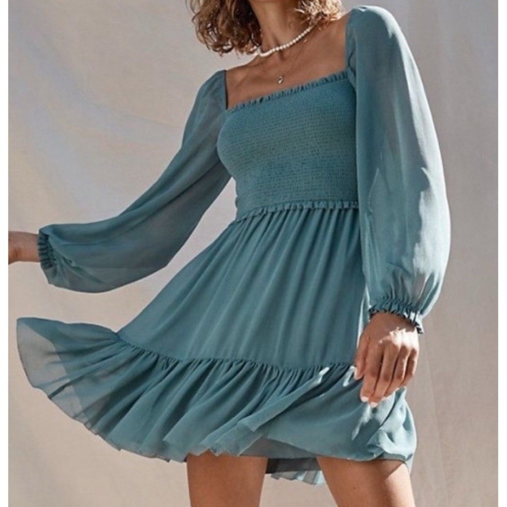 Aritzia Wilfred Tempest Dress Green Long Sleeve Mini XS Cottage Core whimsical